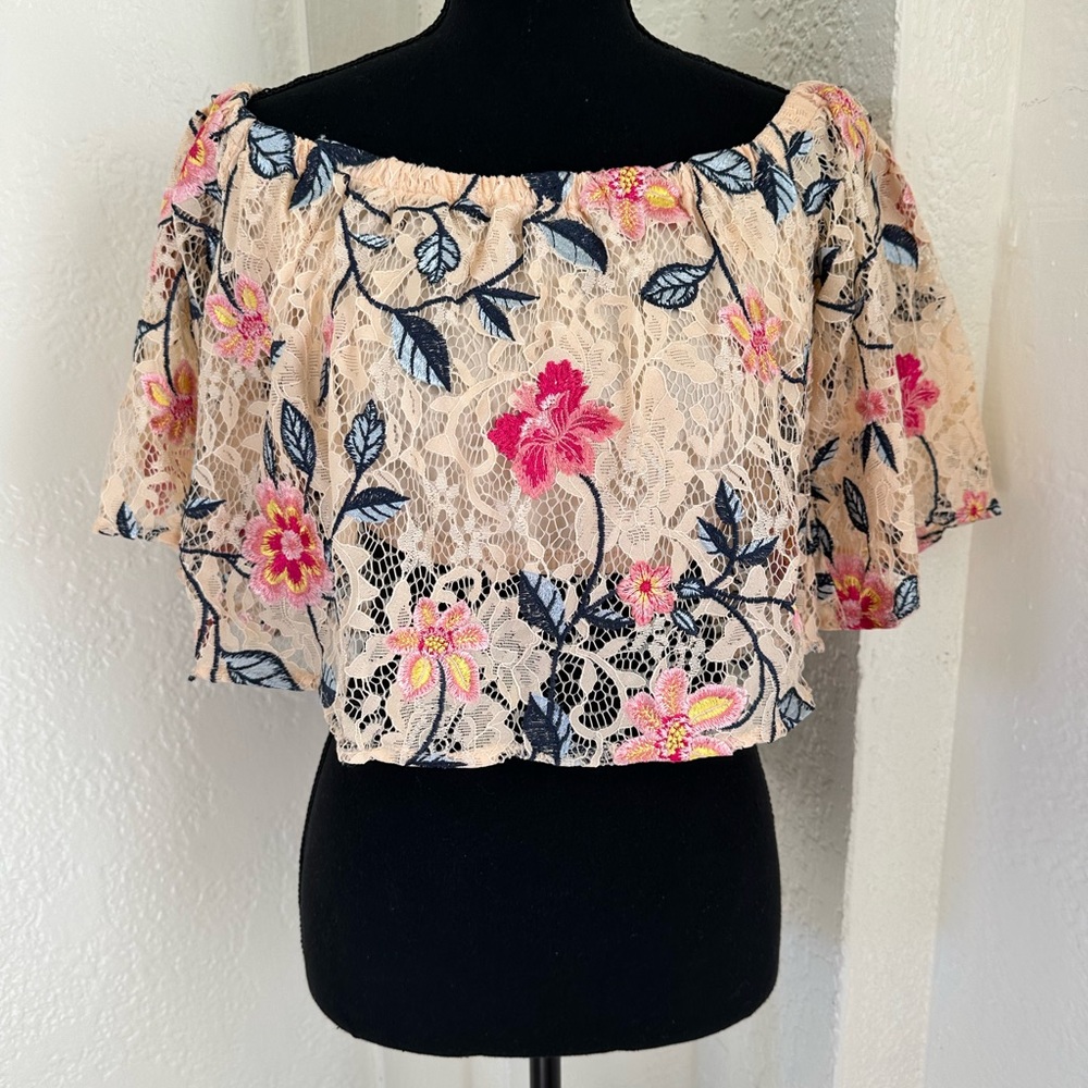 Off the Shoulder Crop Top